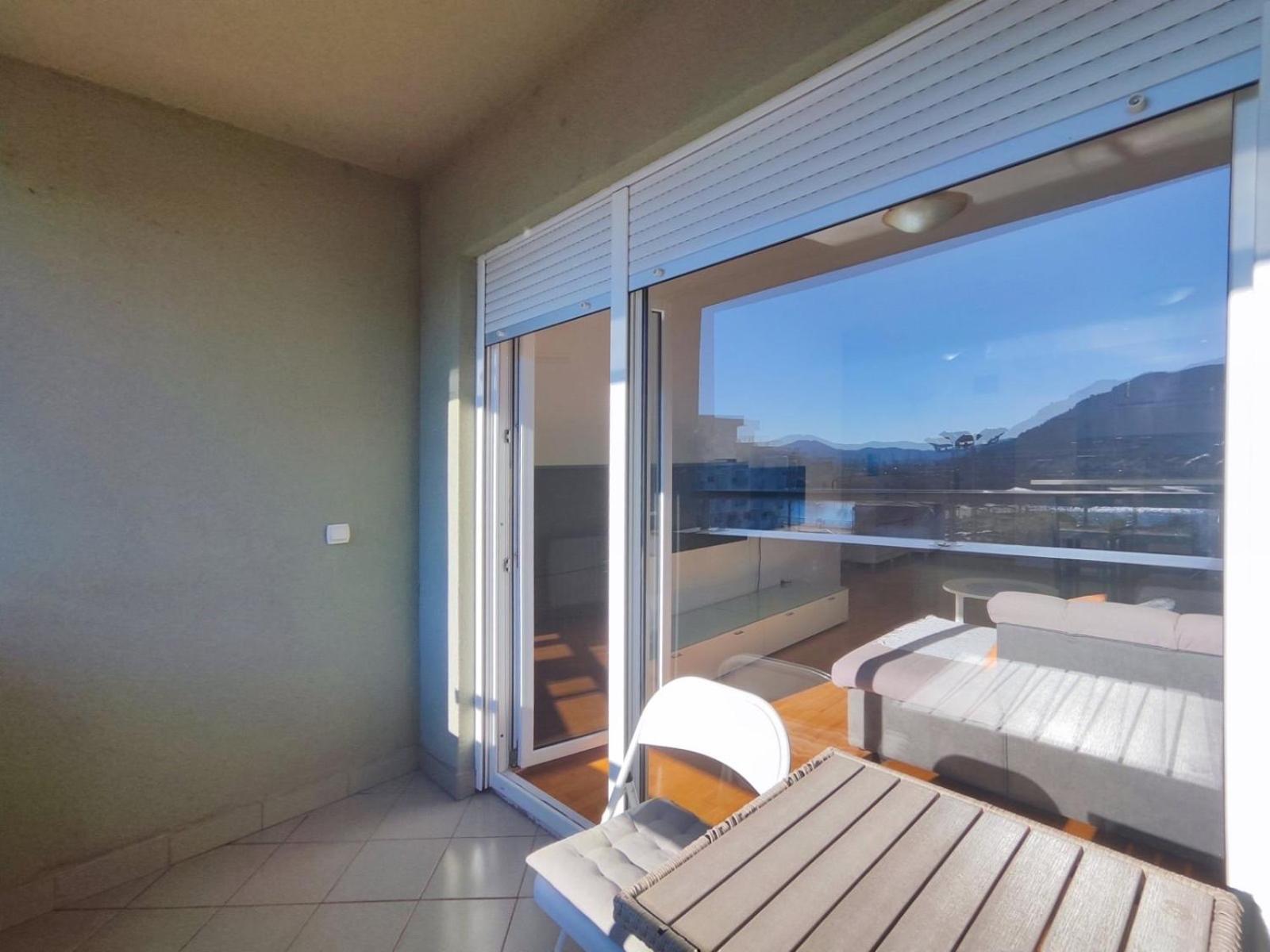 Apartman Srna Τρέμπινιε Εξωτερικό φωτογραφία