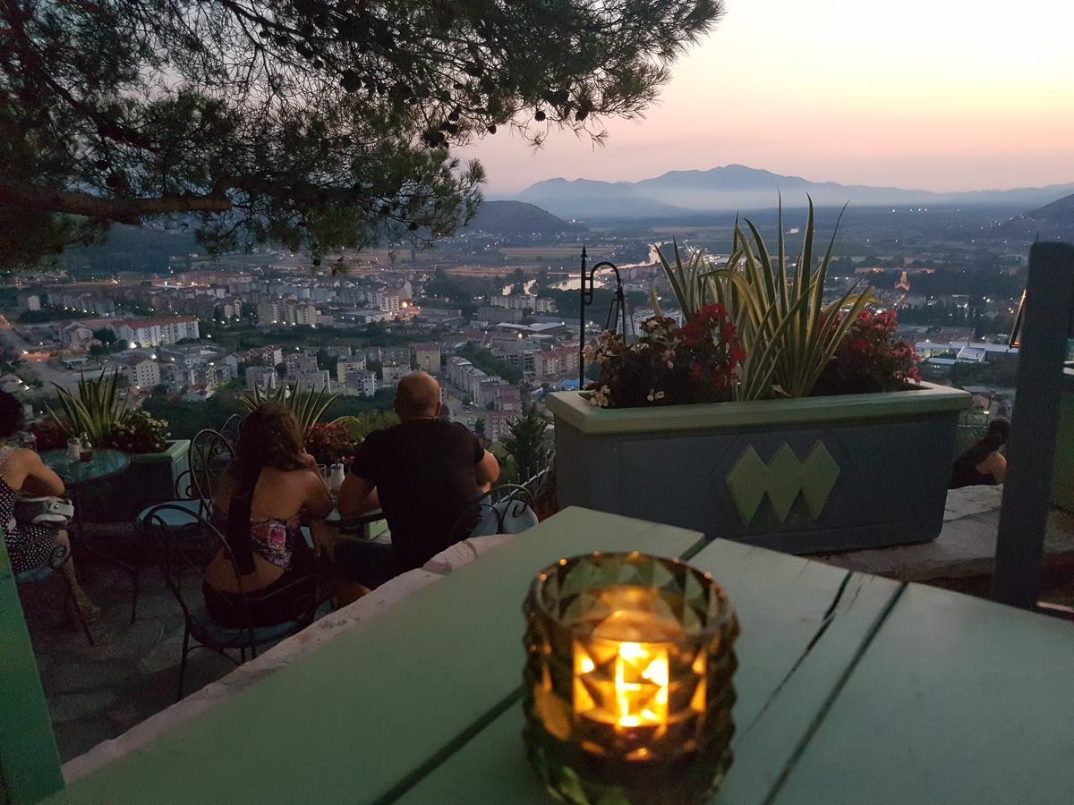 Apartman Srna Τρέμπινιε Εξωτερικό φωτογραφία