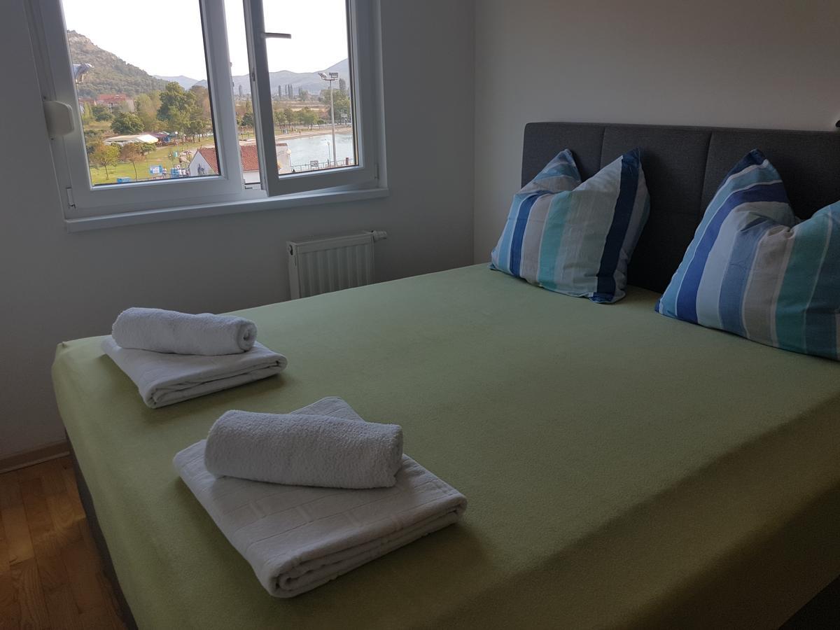 Apartman Srna Τρέμπινιε Εξωτερικό φωτογραφία
